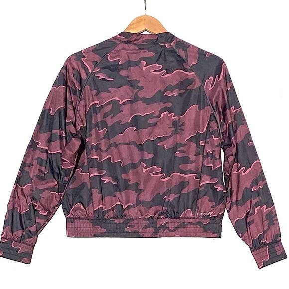 IVY PARK Women’s Black and Burgundy Camo Print Zip front Windbreaker size Small - Picture 5 of 6